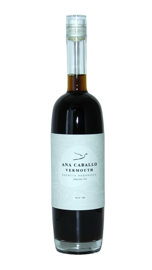 Vermut Ana Caballo - delantera